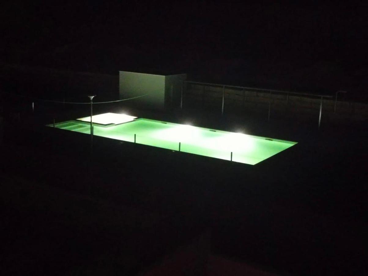 Appartement Precioso Piso Monzon Terraza, Parking,Piscina,Zona De Juegos Extérieur photo